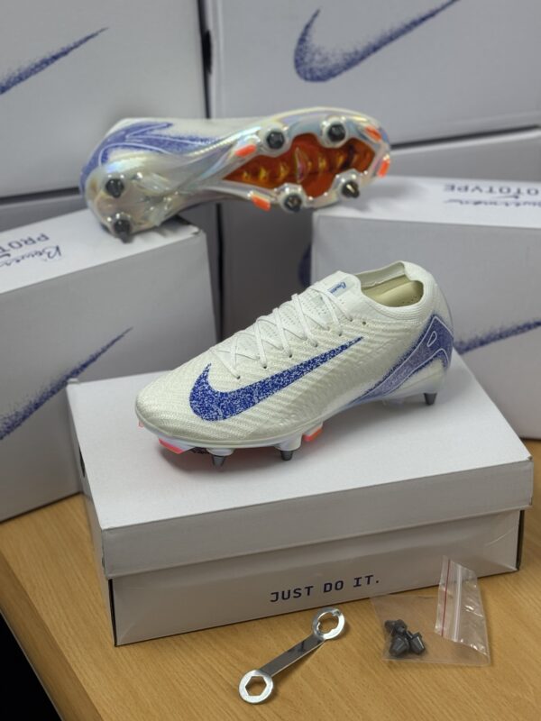 Nike Vapor 16 Blueprint Elite SG - Image 4