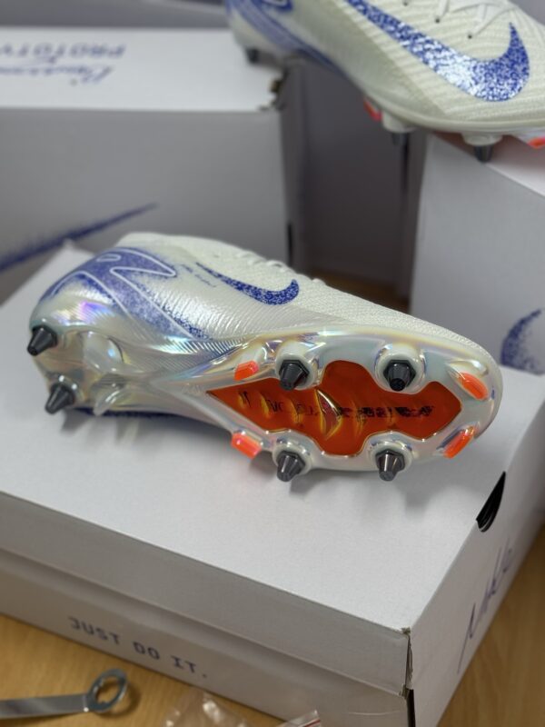 Nike Vapor 16 Blueprint Elite SG - Image 2